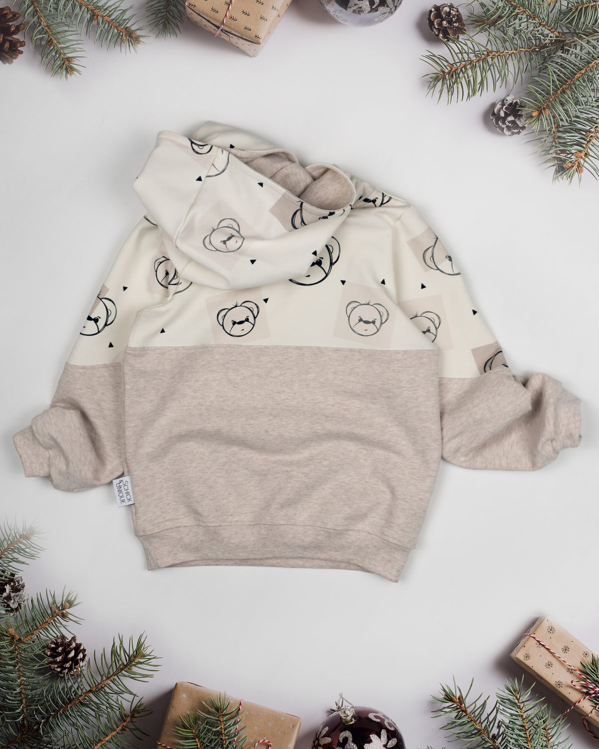 Dreiteiliger Sweater mit/ohne Kapuze
