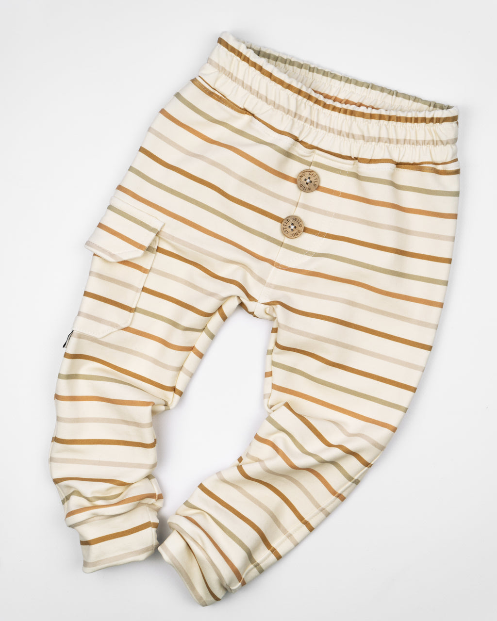 Baggy Hose mit einer Seiten Tasche